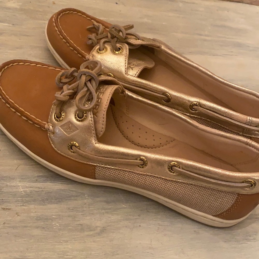 Sperry Topsiders